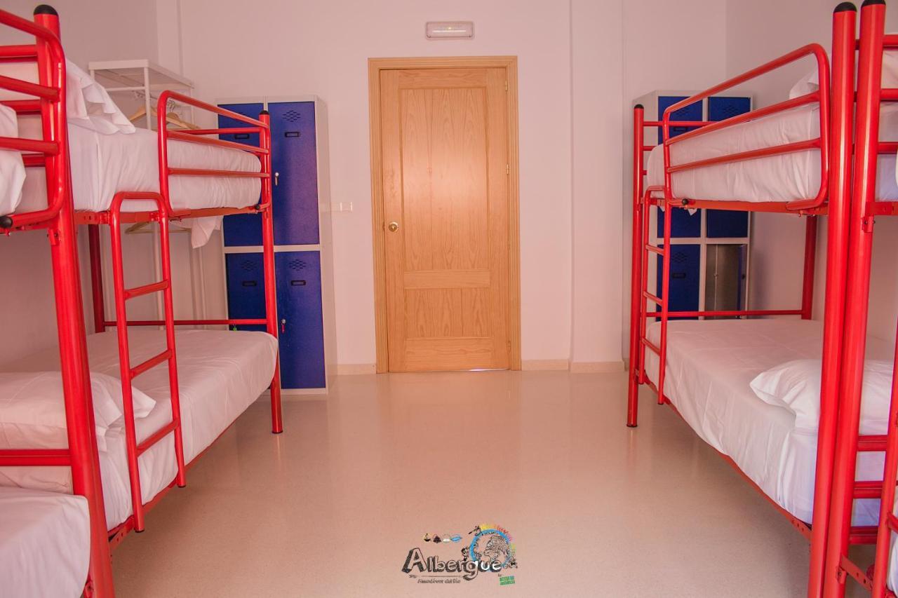 Albergue Multiaventura Active Andalucia Almodóvar del Río エクステリア 写真