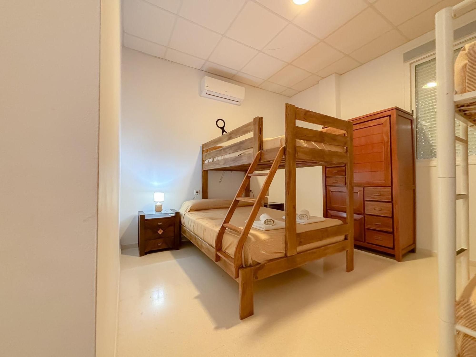 Albergue Multiaventura Active Andalucia Almodóvar del Río エクステリア 写真