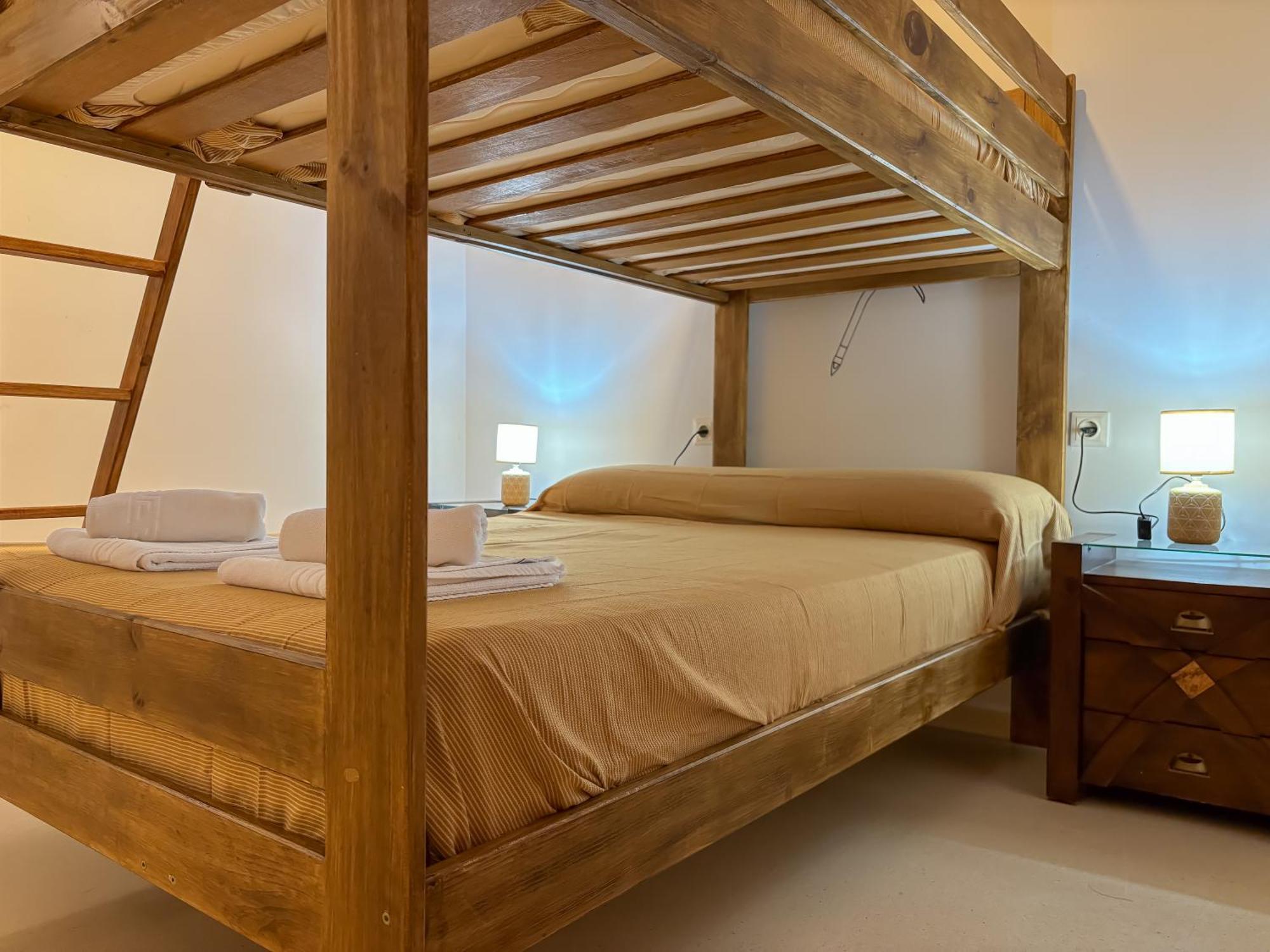 Albergue Multiaventura Active Andalucia Almodóvar del Río エクステリア 写真
